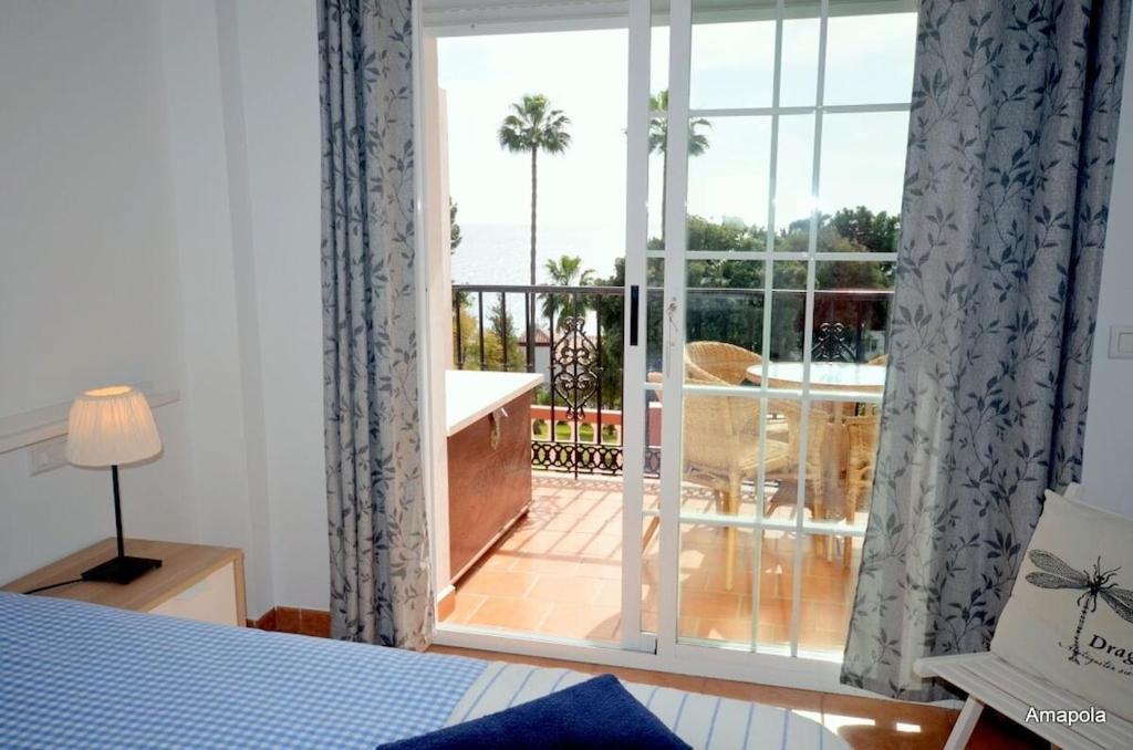 La Amapola, A Little Oasis With Sea View, 200 Meters From The Beach. Nerja Kültér fotó